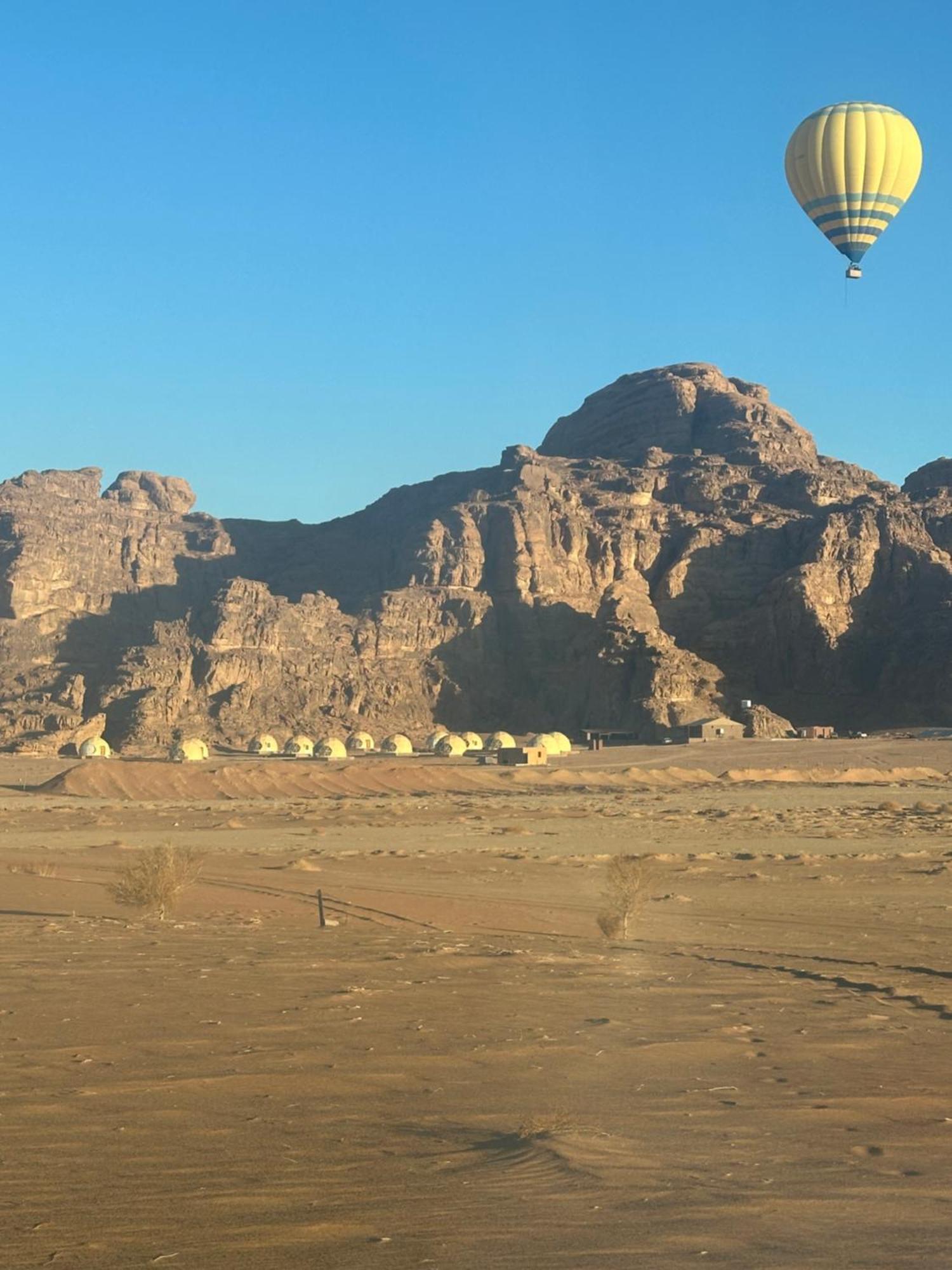 Night Magic Camp Hotel Wadi Rum Exterior foto